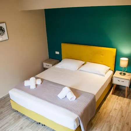 Apartment Paporas *